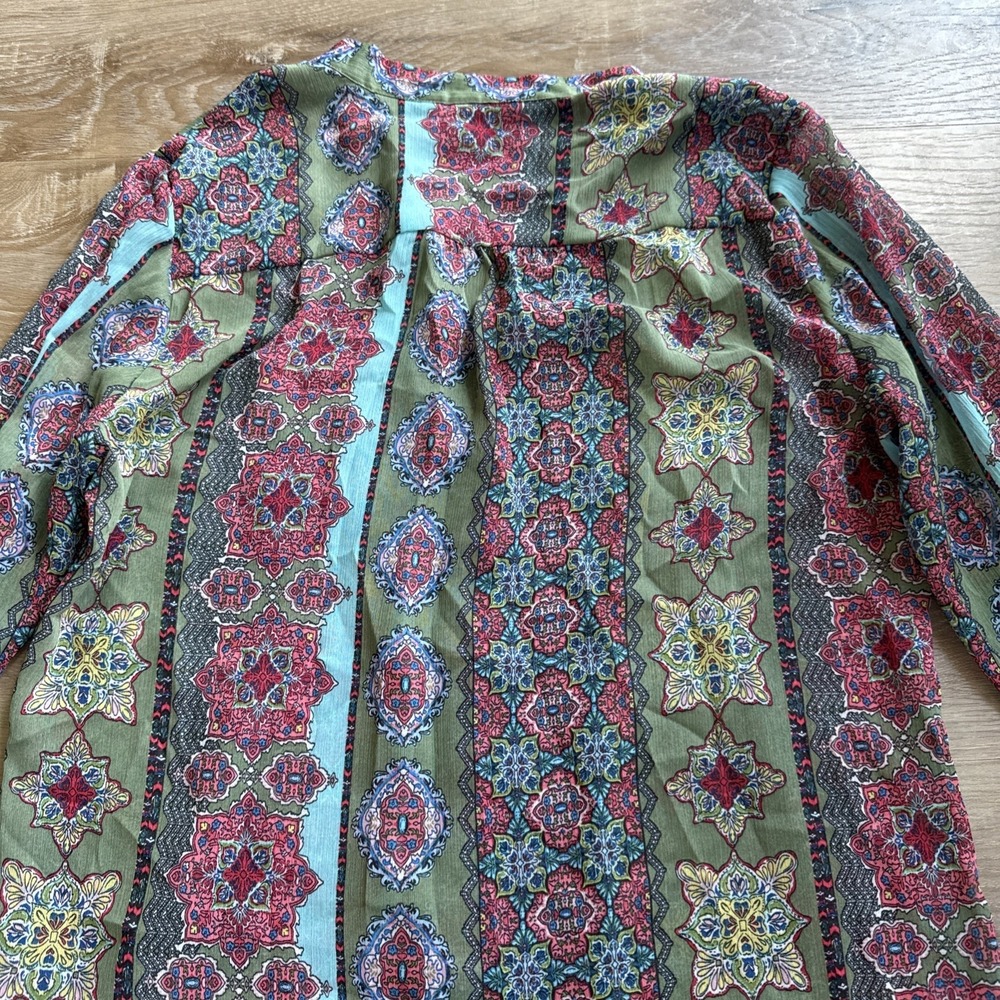 Kut from the Kloth Geo Design Sheer Button-Up Blouse Size S Boho Style - Picture 7 of 7